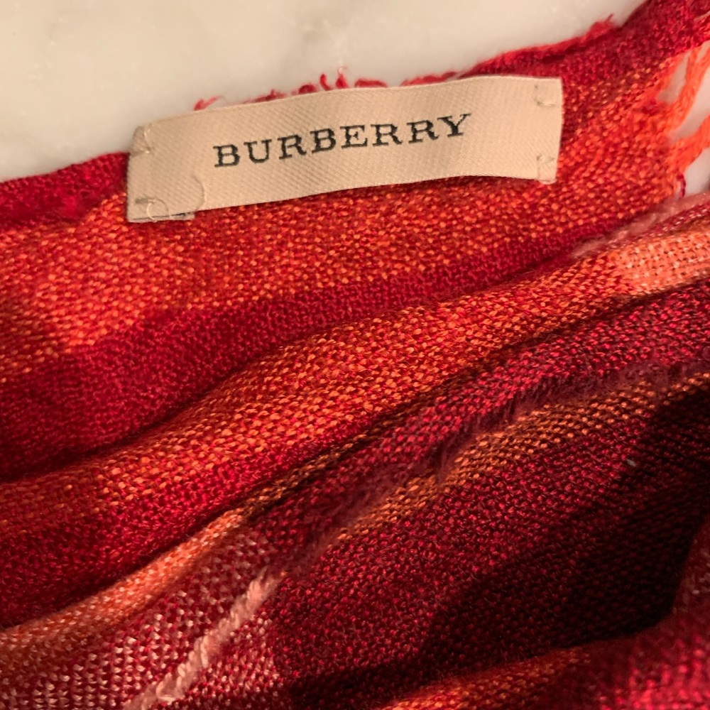 Burberry Authentic Cashmere Scarf - image 3